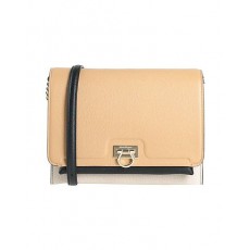 SALVATORE FERRAGAMO 크로스백#